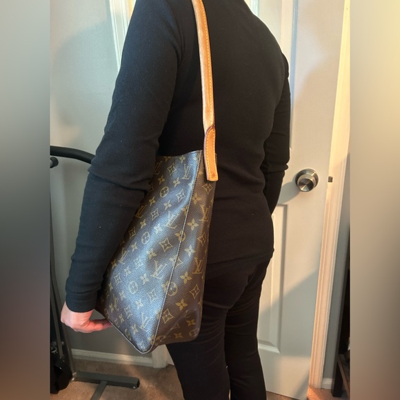 Louis Vuitton Looping Monogram GM - Picture 14 of 14